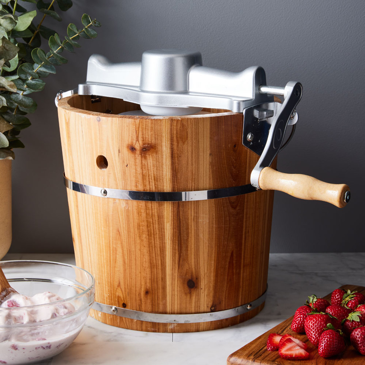 The Ultimate Guide to the Waring Ice Cream Maker: Crafting Sweet Perfection